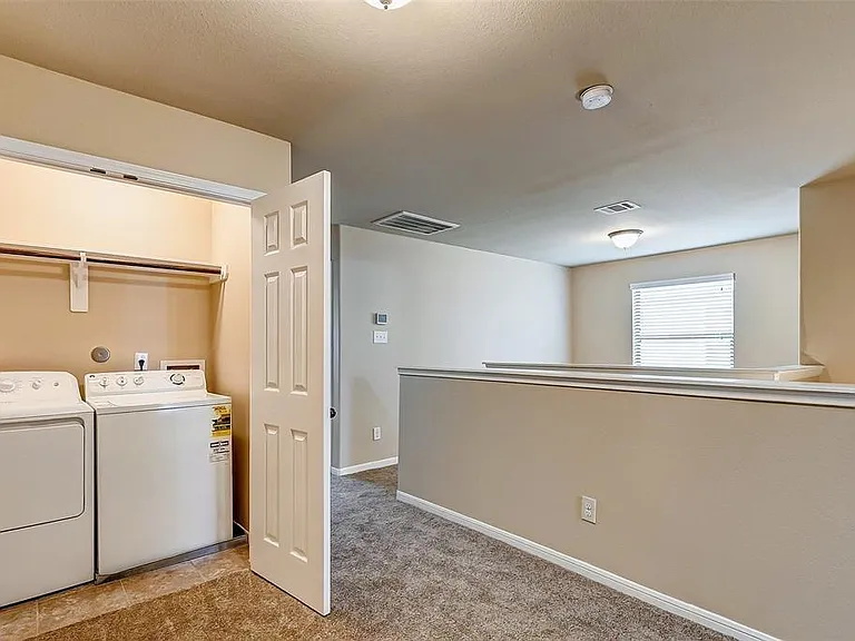 6039 Shelbourne Park Ln — Photo 16
