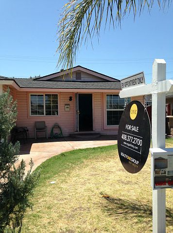 1st image of 2063 Sarasota Ave