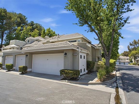 2nd image of 23971 Arroyo Park Dr Unit 82