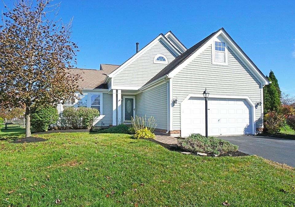 1st image of 7674 Misty Springs Ct