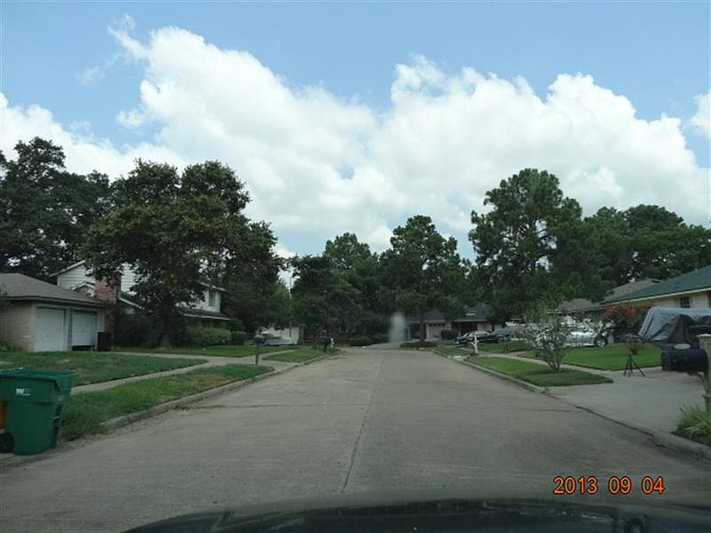2nd image of 1618 S Park Side Dr