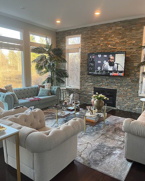 1st image of 2760 Elizabeth Ln #1