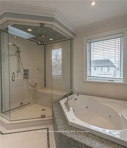 21 Dunblaine Ave — Photo 10