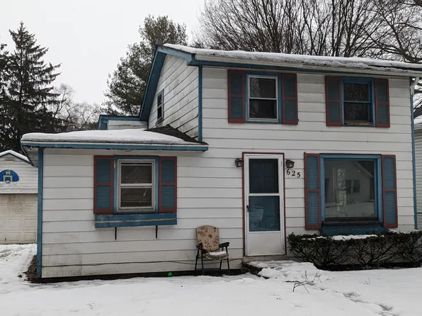 625 Hamilton St, Vicksburg, MI 49097