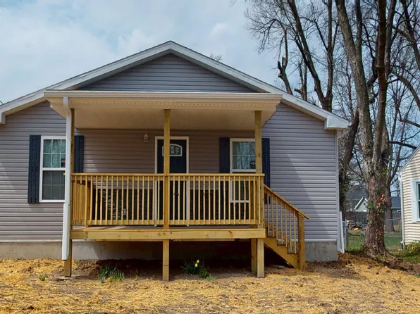 109 S Vermont St, Green Ridge, MO 65332