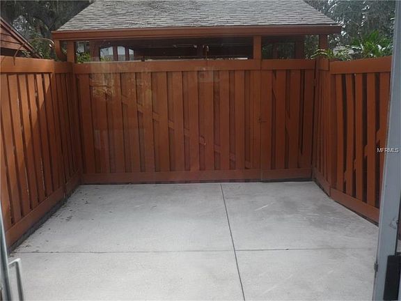 4th image of 767 Fairwood Ln