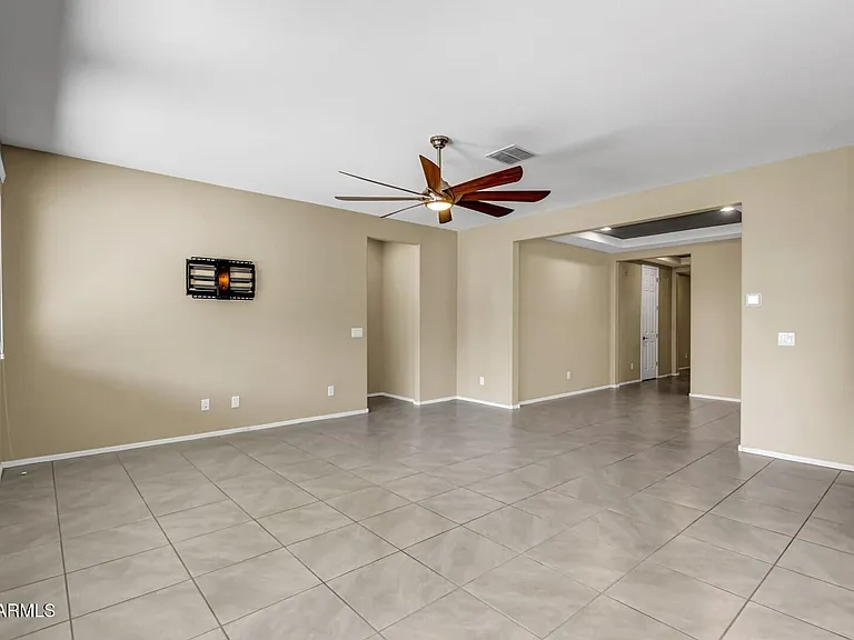 5429 W Lydia Ln — Photo 19