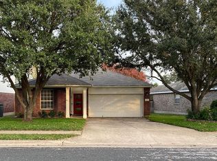 16823 Luckenwald Dr, Round Rock, TX 78681