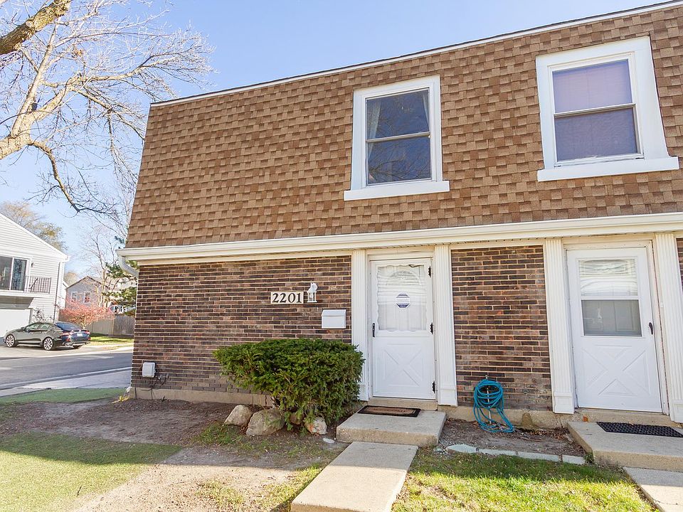 1st image of 2201 Brittany Ct