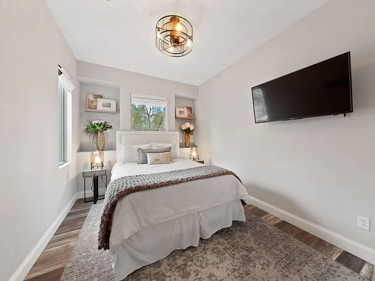 428 Vigo Port St — Photo 29