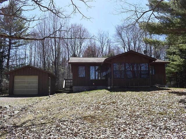 1st image of N8630 River Oaks Dr
