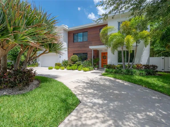 4207 W JETTON AVENUE, TAMPA, FL 33629