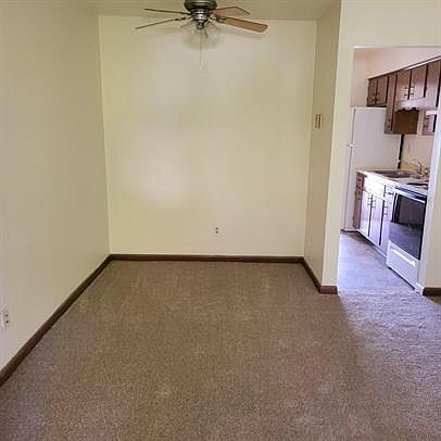 1st image of 1301 Woodland Dr #1315