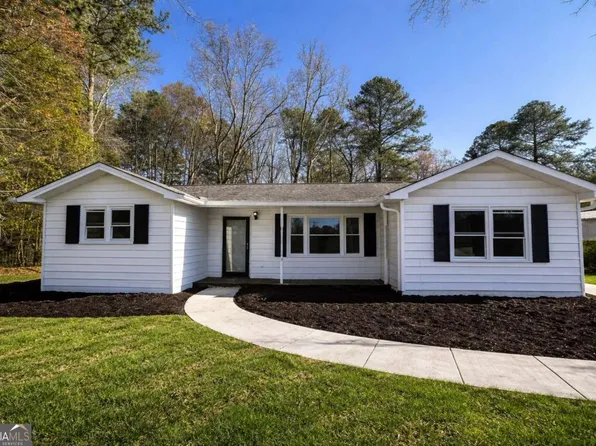 1805 Tunnel Hill Varnell Rd, Tunnel Hill, GA 30755