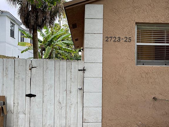 2nd image of 2723 SW 15th Ave