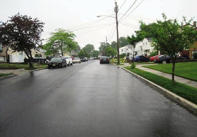 2nd image of 37 Swarthmore Dr