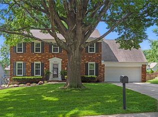 12005 W 100th Ter, Lenexa, KS 66215