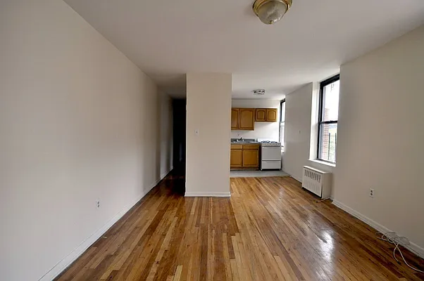 Rented by Bohemia Realty Group | media 27