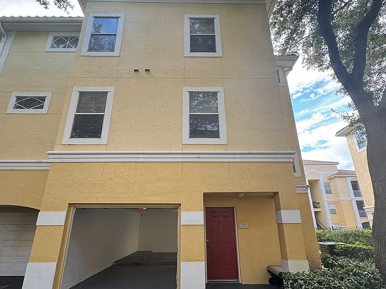 1727 Shadow View Cir — Photo 16