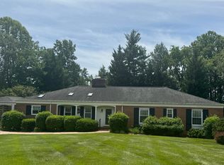 374 Walnut Rd, Salem, VA 24153