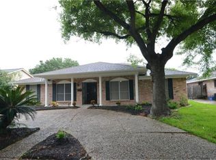 7630 Braesdale Ln, Houston, TX 77071