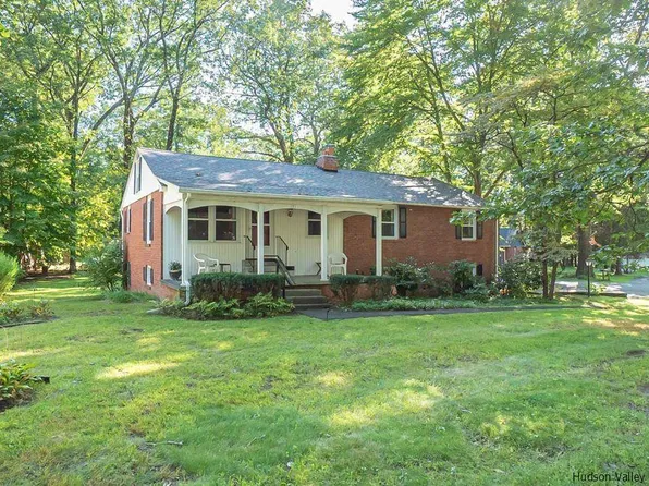 171 Mountain View, Tillson, NY 12486