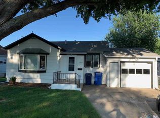 1312 N Elmwood Ave, Sioux Falls, SD 57104