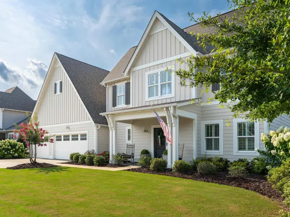 7874 Caldwell Dr, Trussville, AL 35173