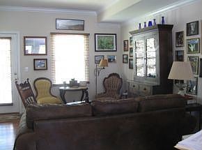 2nd image of 2305 S Greenwood Dr Unit 20