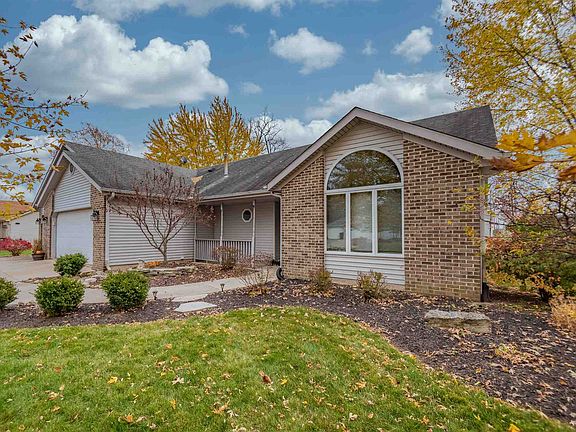 2nd image of 315 Beechwood Dr