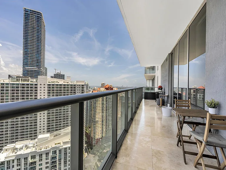 1300 Brickell Bay Dr #3900 — Photo 8