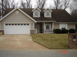 611 Barton Pl, Neosho, MO 64850