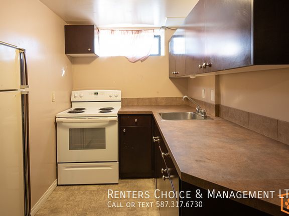 4th image of 2703B 7th Ave N