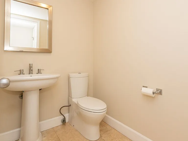 2511 Manchester Ave — Photo 25