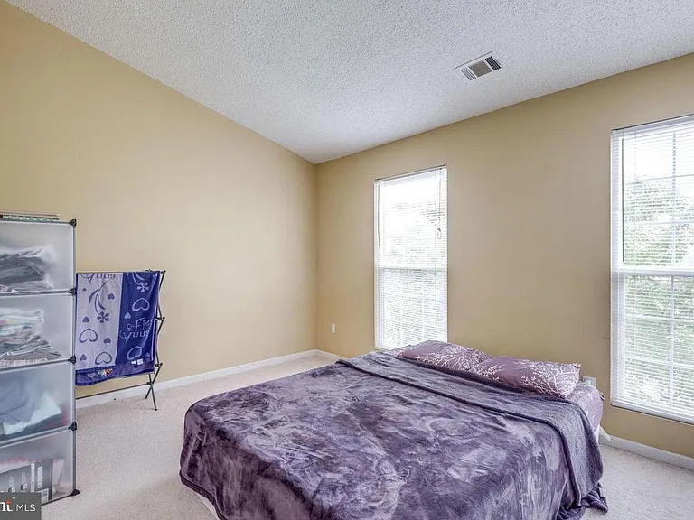 3018 McMaster Ct — Photo 14