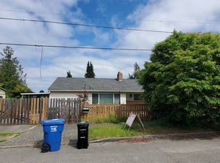 10464 62nd Ave S, Seattle, WA 98178