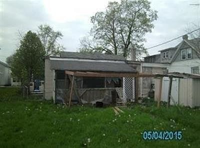 5th image of 221 N 19th St