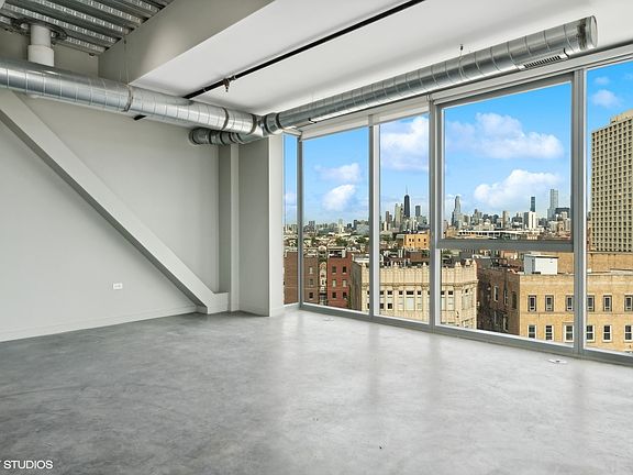 4th image of 1255 N Milwaukee Ave #701