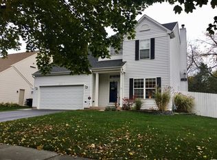 1515 Autumncrest Dr, Crystal Lake, IL 60014