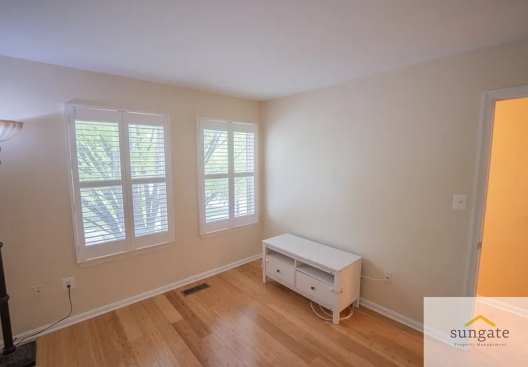 104 N Dallas St — Photo 20