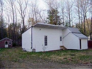 2nd image of 96 Waldron Rd