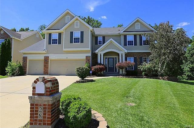 2nd image of 28 Belleau Valley Ct