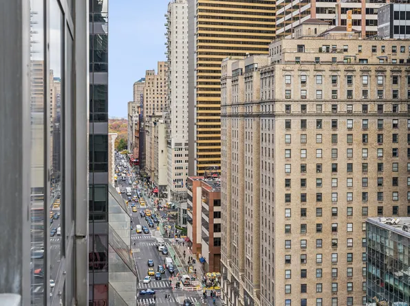 1600 Broadway image 10 of 14