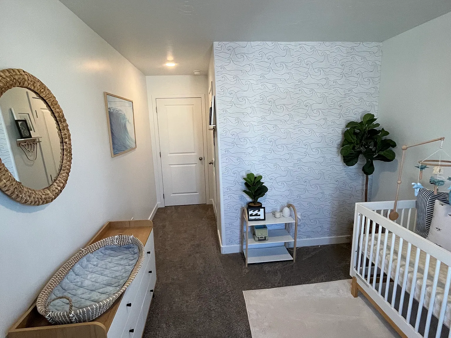 3 bed, 1317 sqft, $1,900 — Photo 2