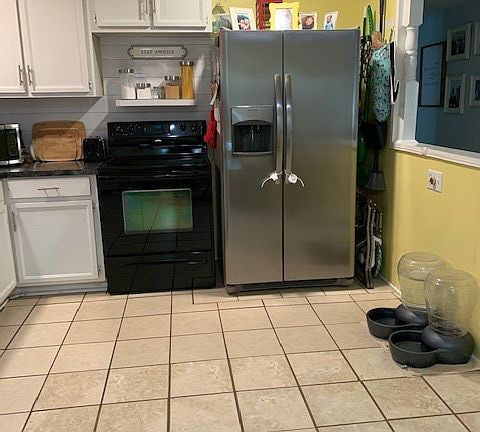 2nd image of 1221 Wayside Dr W