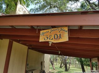 3201 English Crsg, Bandera, TX 78003