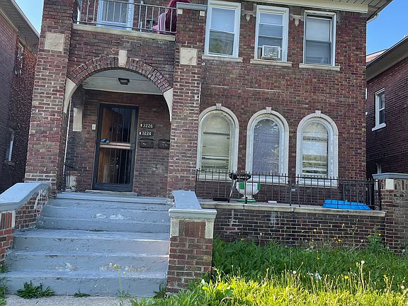 5th image of 3226 Calvert St