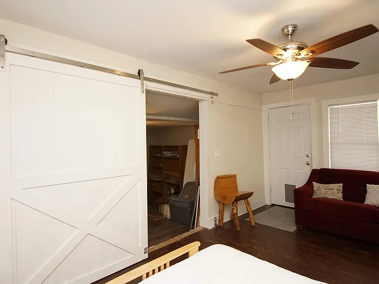 37 Magnolia Ave — Photo 45