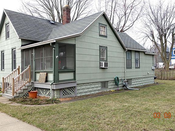 2nd image of 608 Lions Park Dr