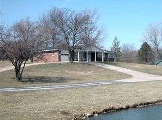 18212 Jackson Rd, Boonville, MO 65233